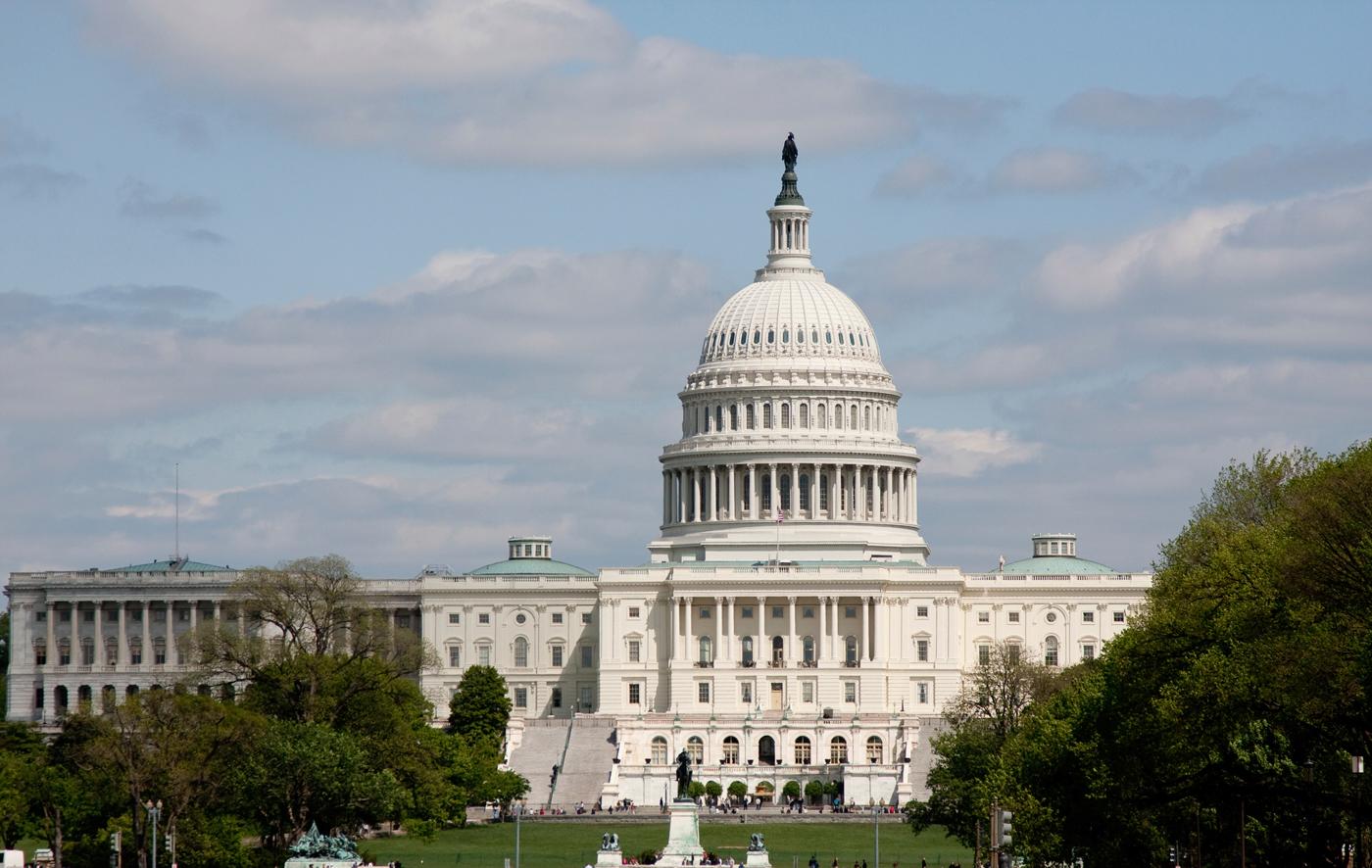 GMO labeling bill introduced in US Senate, other recent news of interest