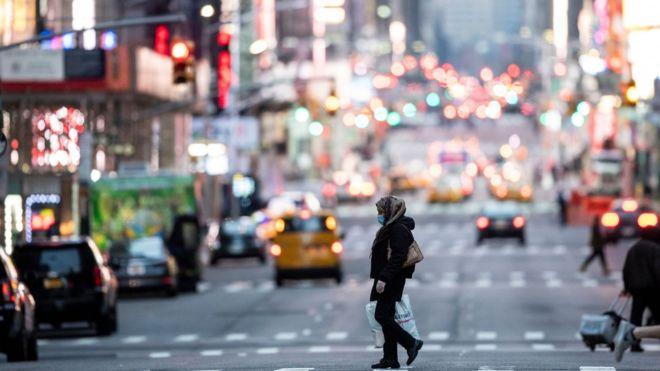 Coronavirus: Air pollution and CO2 fall rapidly as virus spreads