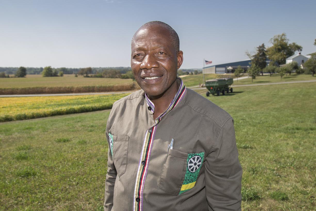 New study shows GM crops can lift farmers out of poverty